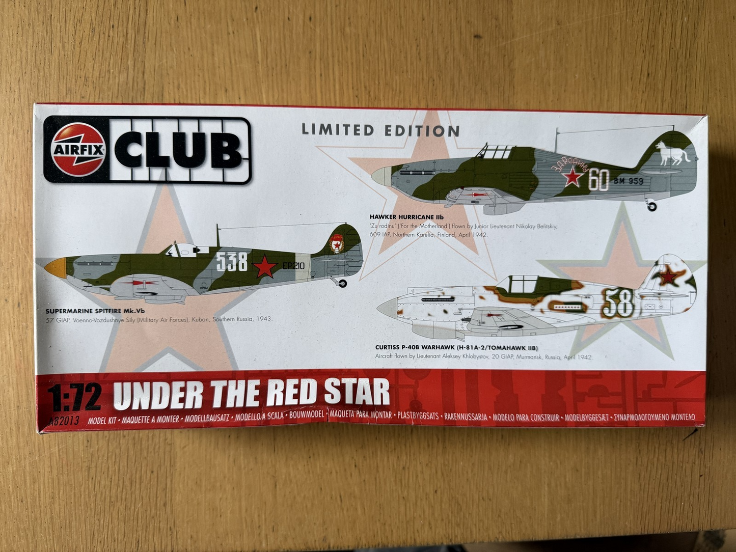 Airfix 1:72 Club Model A82013 - Under The Red Star - Limited Edition