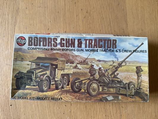 Airfix HO/OO Plastic Model Kit -m 40mm Bofors Gun & Tractor