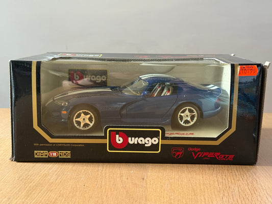Bburago 1:18 Diecast Model 3030 - Dodge Viper GTS Coupe (1996) - Mint Condition