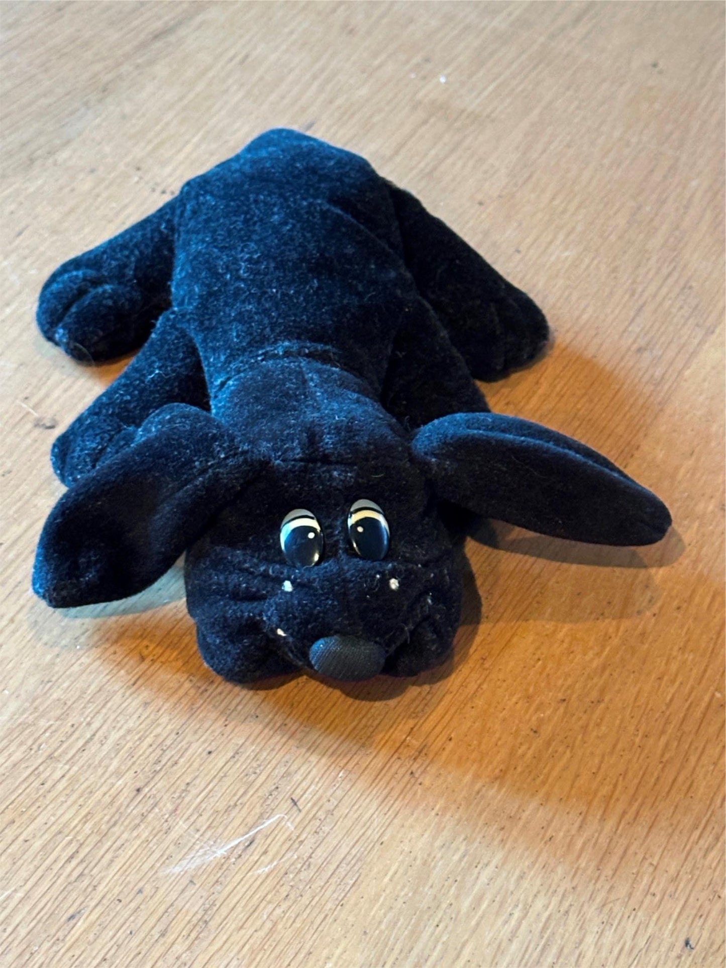 Vintage (1984) Pound Puppy - Newborn Black Dog Soft Toy