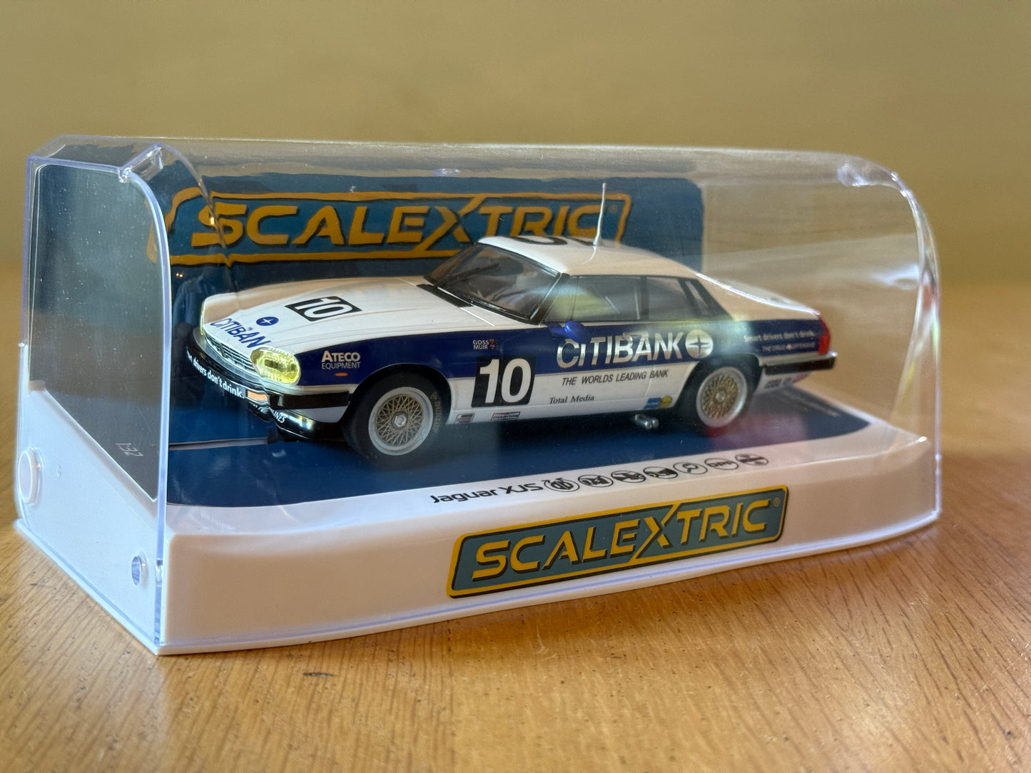 Scalextric 1:32 C4400 Jaguar XJS - 1986 Bathurst 1,000. BNIB