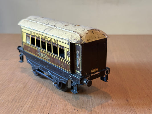 Hornby Meccano O Gauge Tinplate Pullman Coach - Cynthia