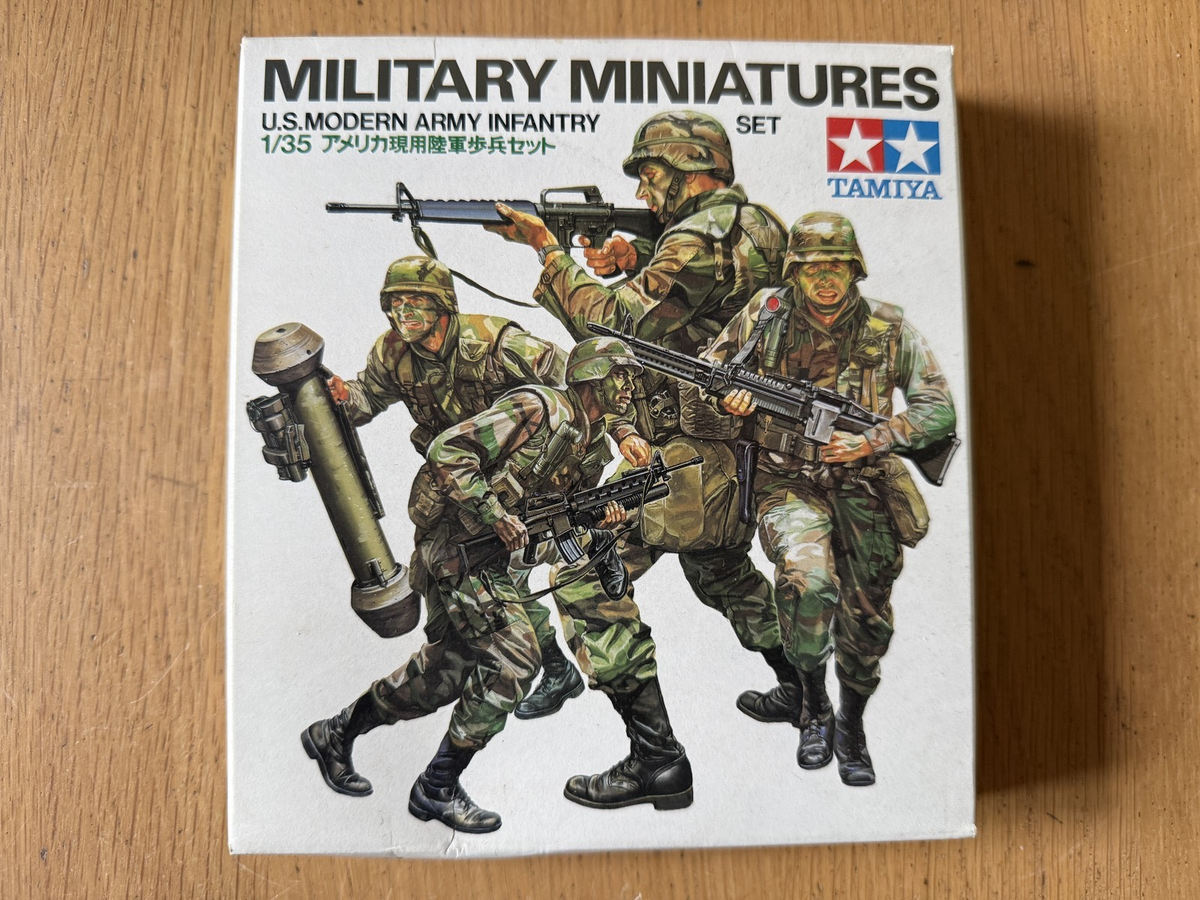 Tamiya 1:35 Plastic Model Kit - Military Miniatures U.S. Modern Army Infantry