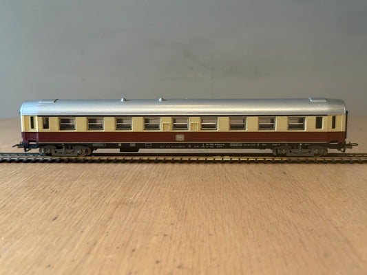 Jouef H0 Scale -  DB Continental Passenger Coach.