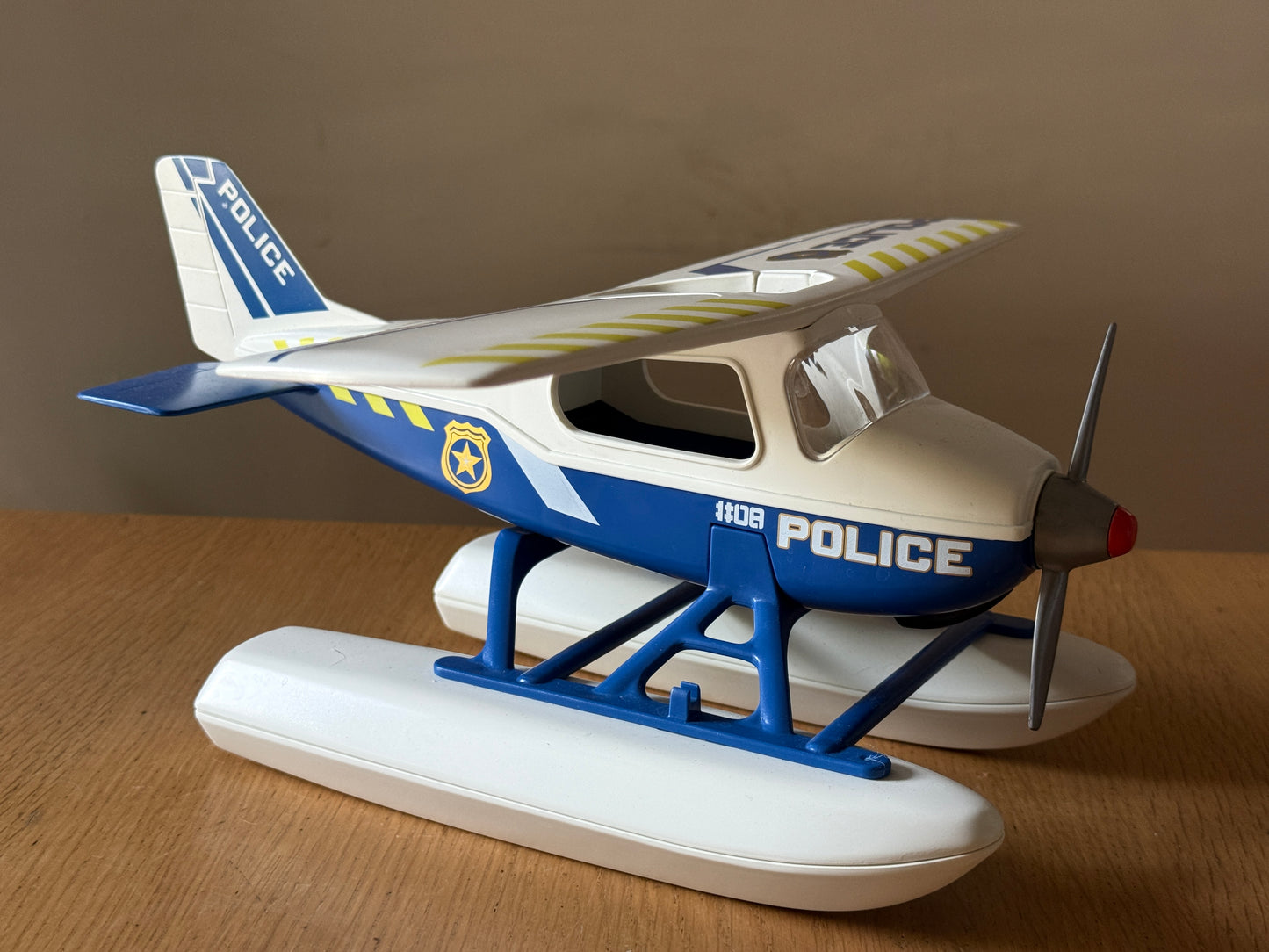 Playmobil 70779 - Police Sea Plane. Pre-owned.