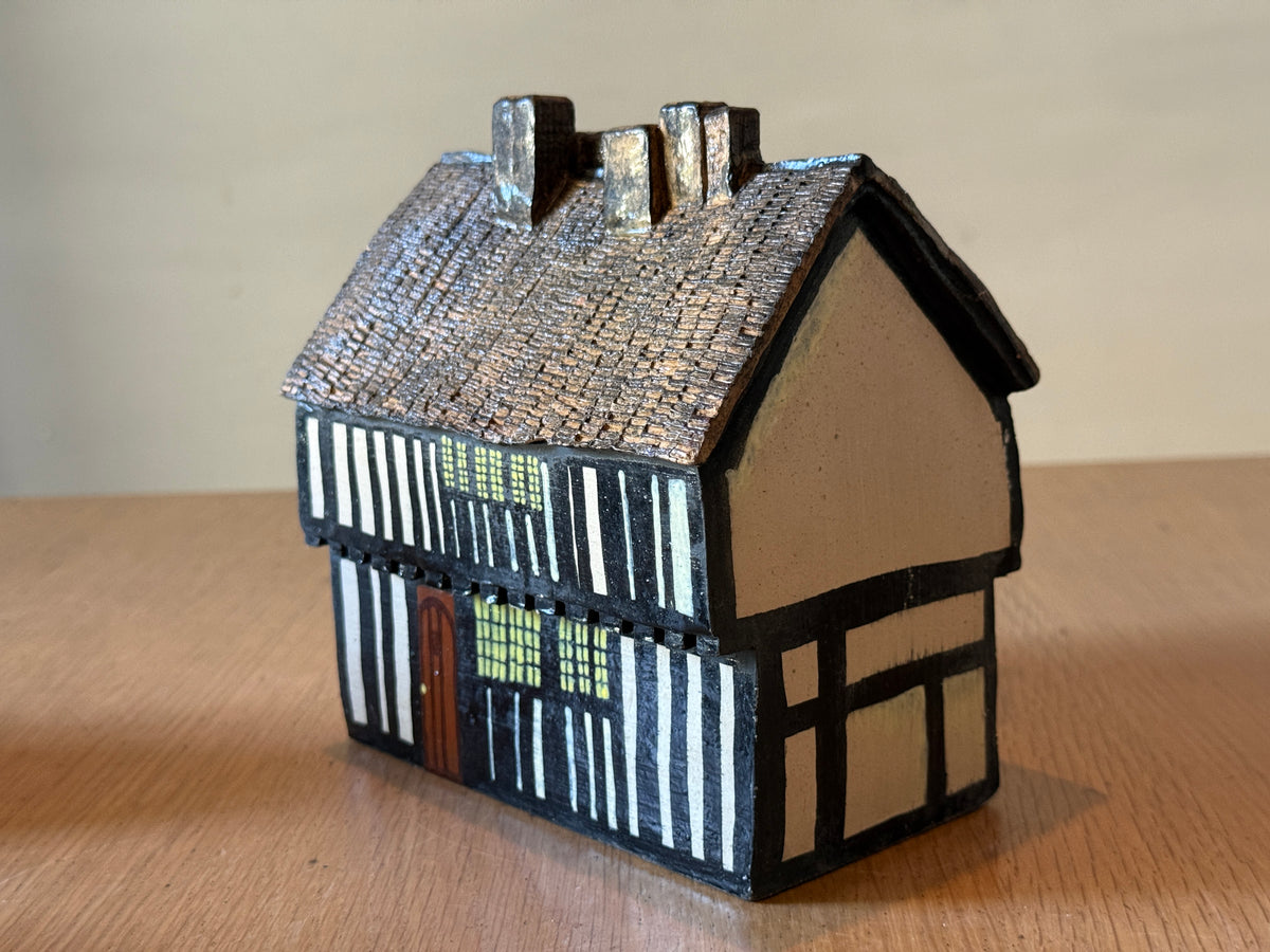 Resin/Ceramic Cottage