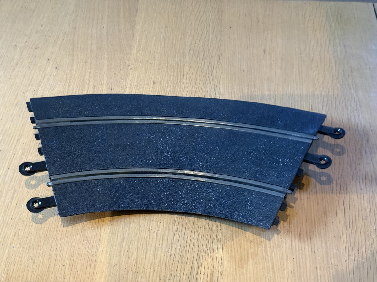 Scalextric Classic 1:32 Track - Banked Curves C187