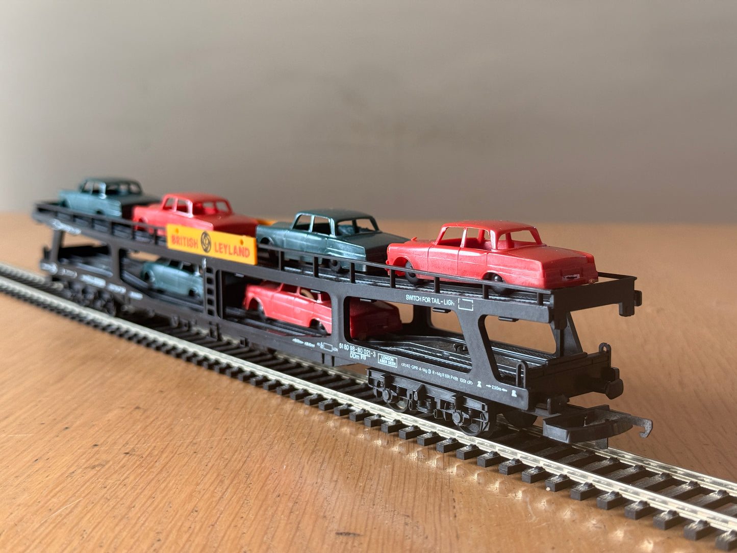 Lima 309053 00 Gauge Motorail Car Transporter - British Leyland