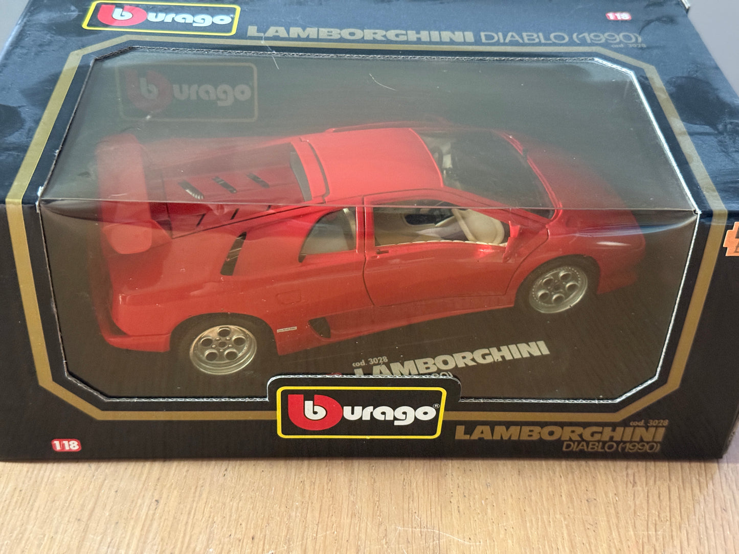 Bburago 1:18 Diecast Model 3028 - Lamborghini Diablo (1990) - Mint Condition