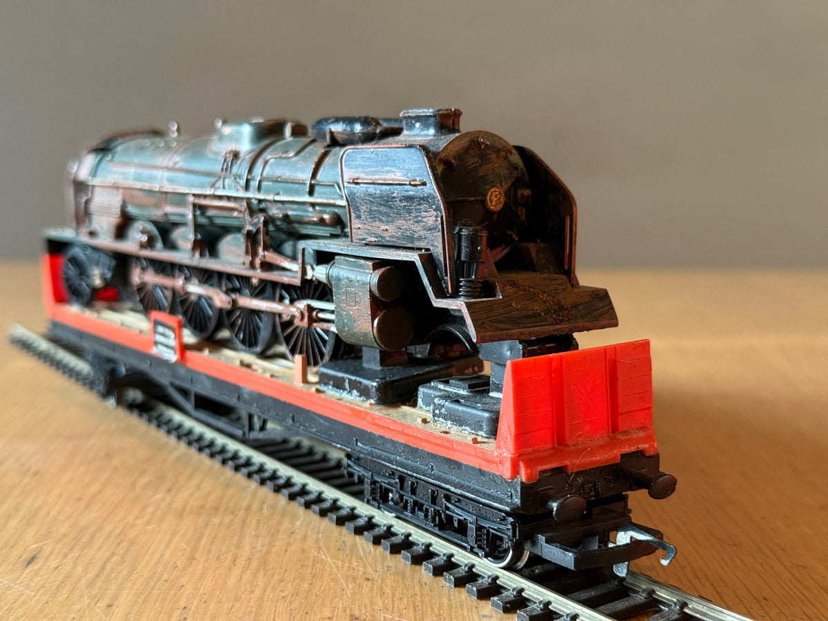 OO Gauge Scratch Built Scrap Locomotive on Wagon