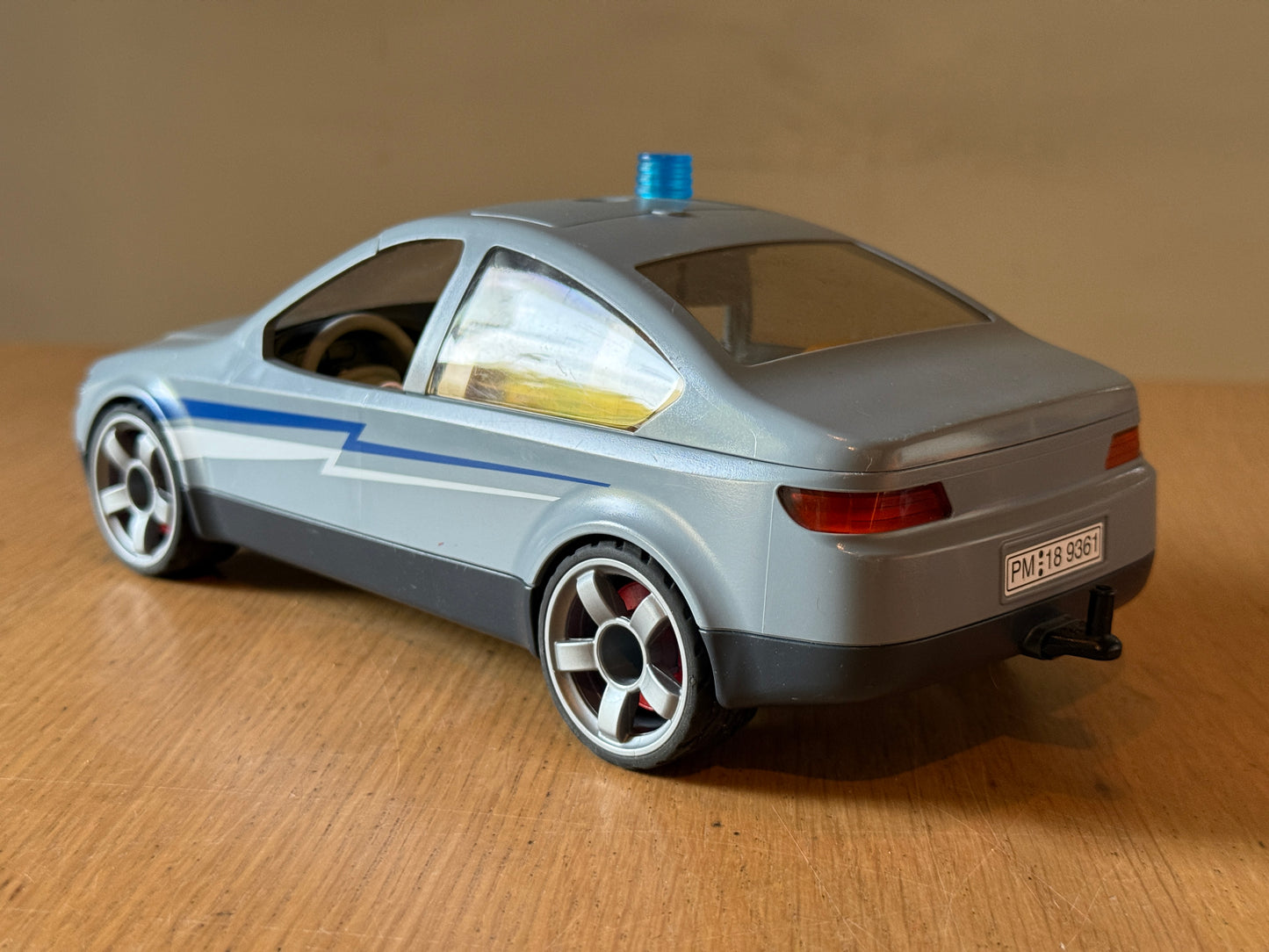 Playmobil 9361 - SWAT Undercover Car. Pre-owned.
