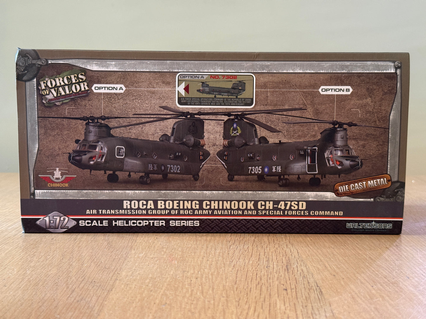 Forces of Valour 1:72 - ROC Boeing Chinook Helicopter CH-47SD. BNIB.