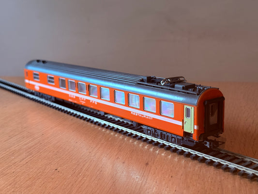 Liliput L388004 HO Scale -  Type RIC Restaurant Car with pantograph Swiss SBB