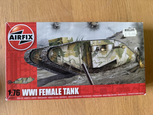 Airfix 1:76 Model Kit A02377  - WW1 Female Tank