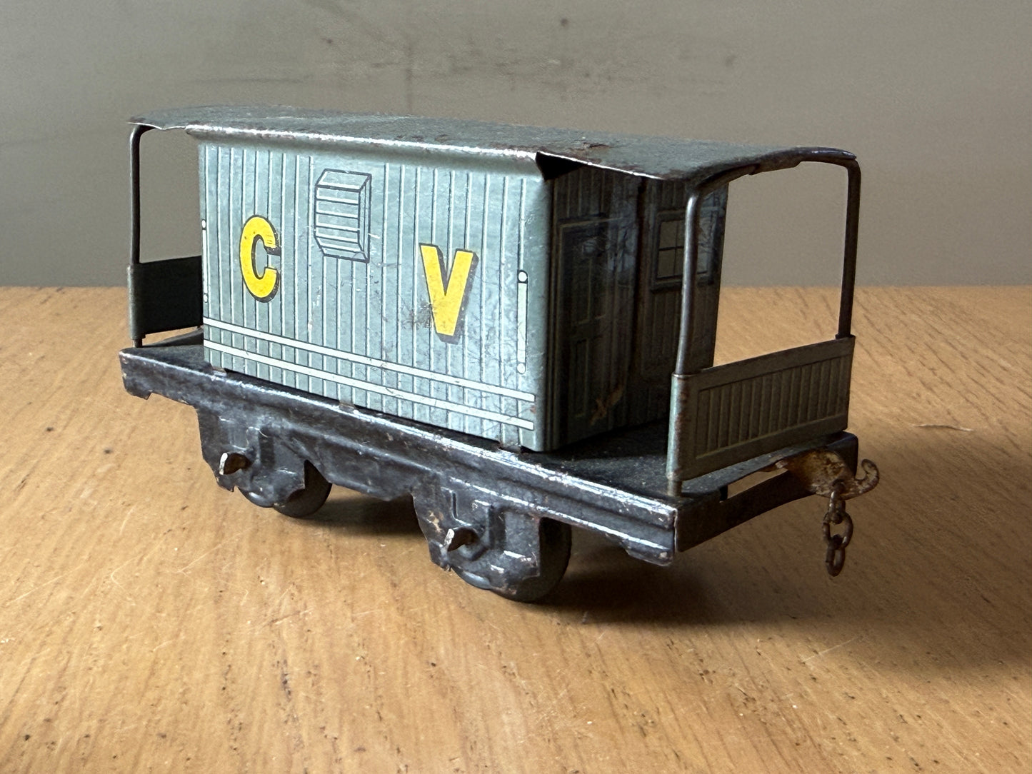 Chad Valley O Gauge Tin Plate Brake Van