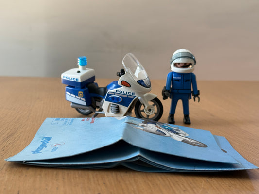 Playmobil 6923 - Police Bike. Pre-owned.