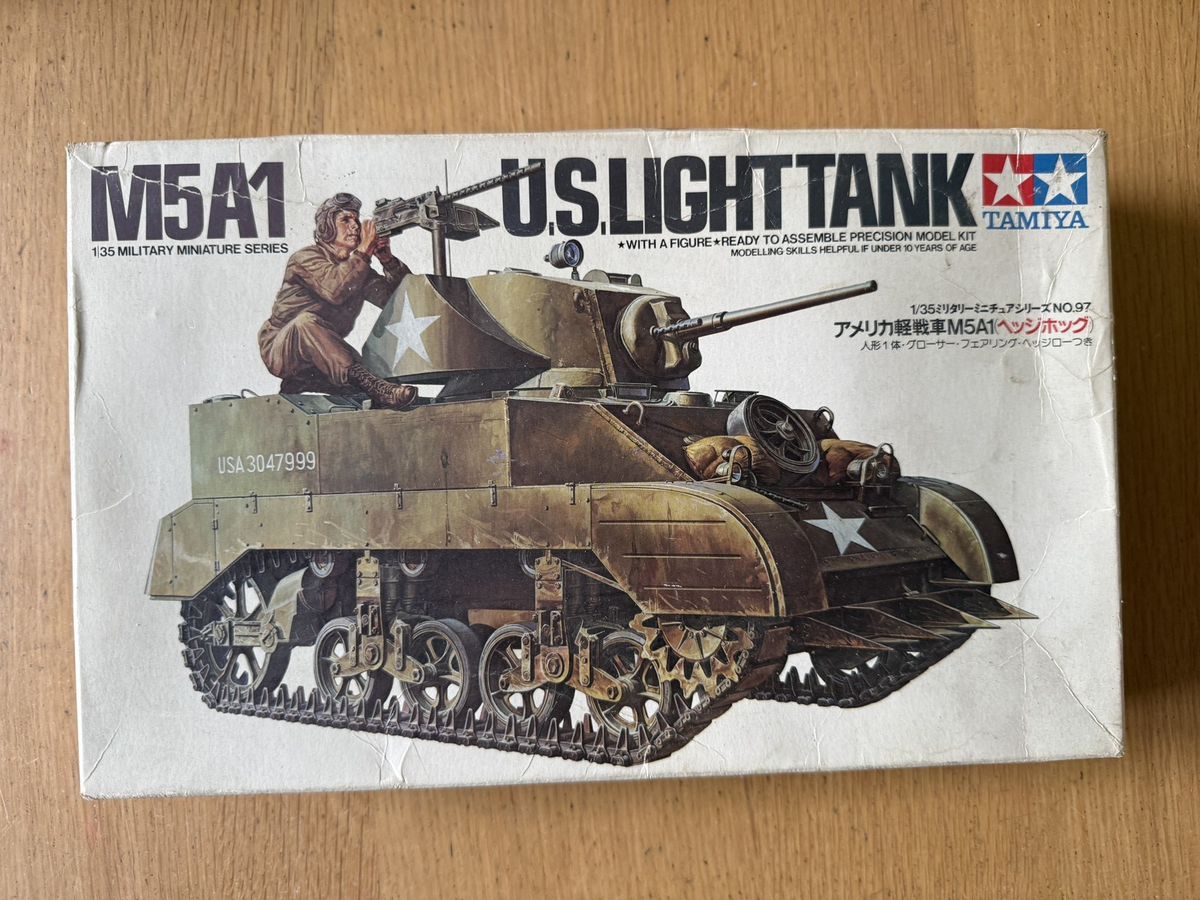 Tamiya 1:35 Military Miniature Series 35097 - M5A1 U.S. Light Tank