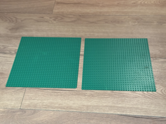 Lego Green Base Plates x 2