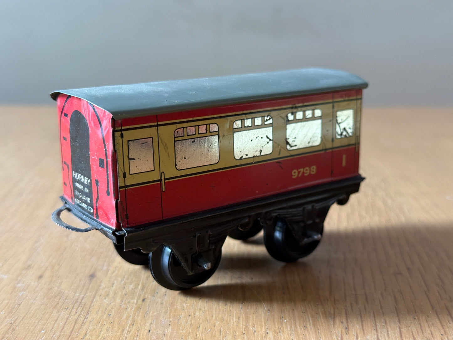 Hornby O Gauge Tinplate Coach