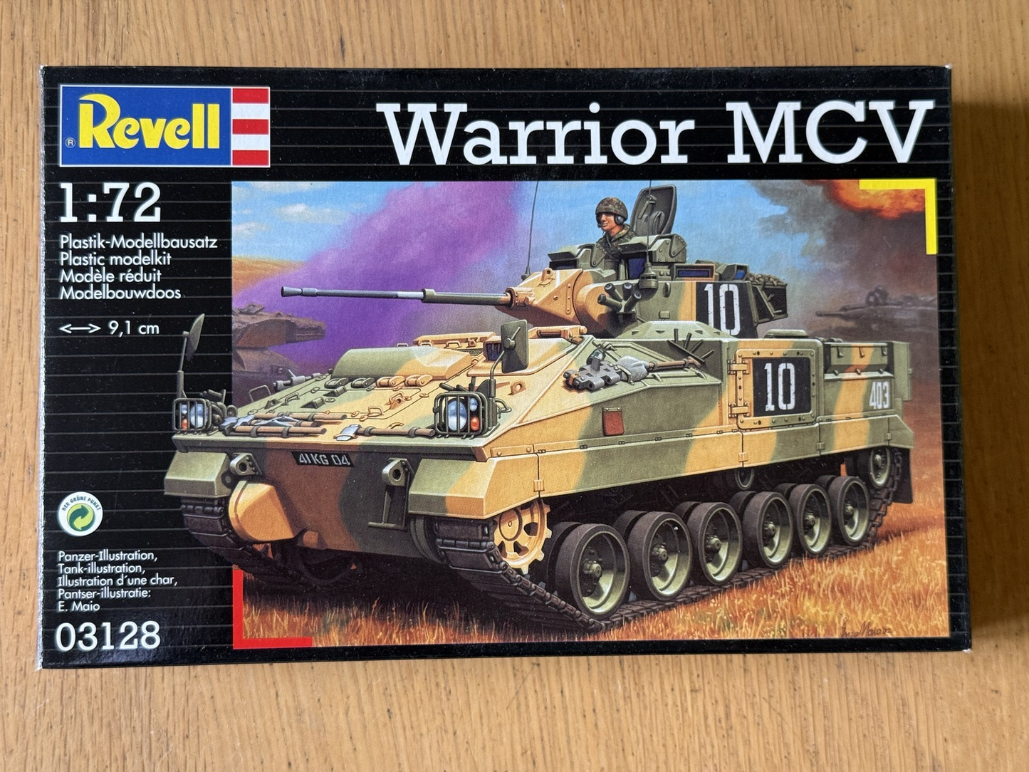 Revell 1:72 Plastic Model Kit 03128 - Warrior MCV