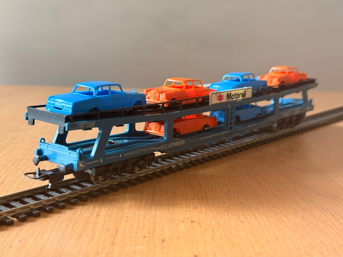 Lima 309053 00 Gauge Motorail Car Transporter