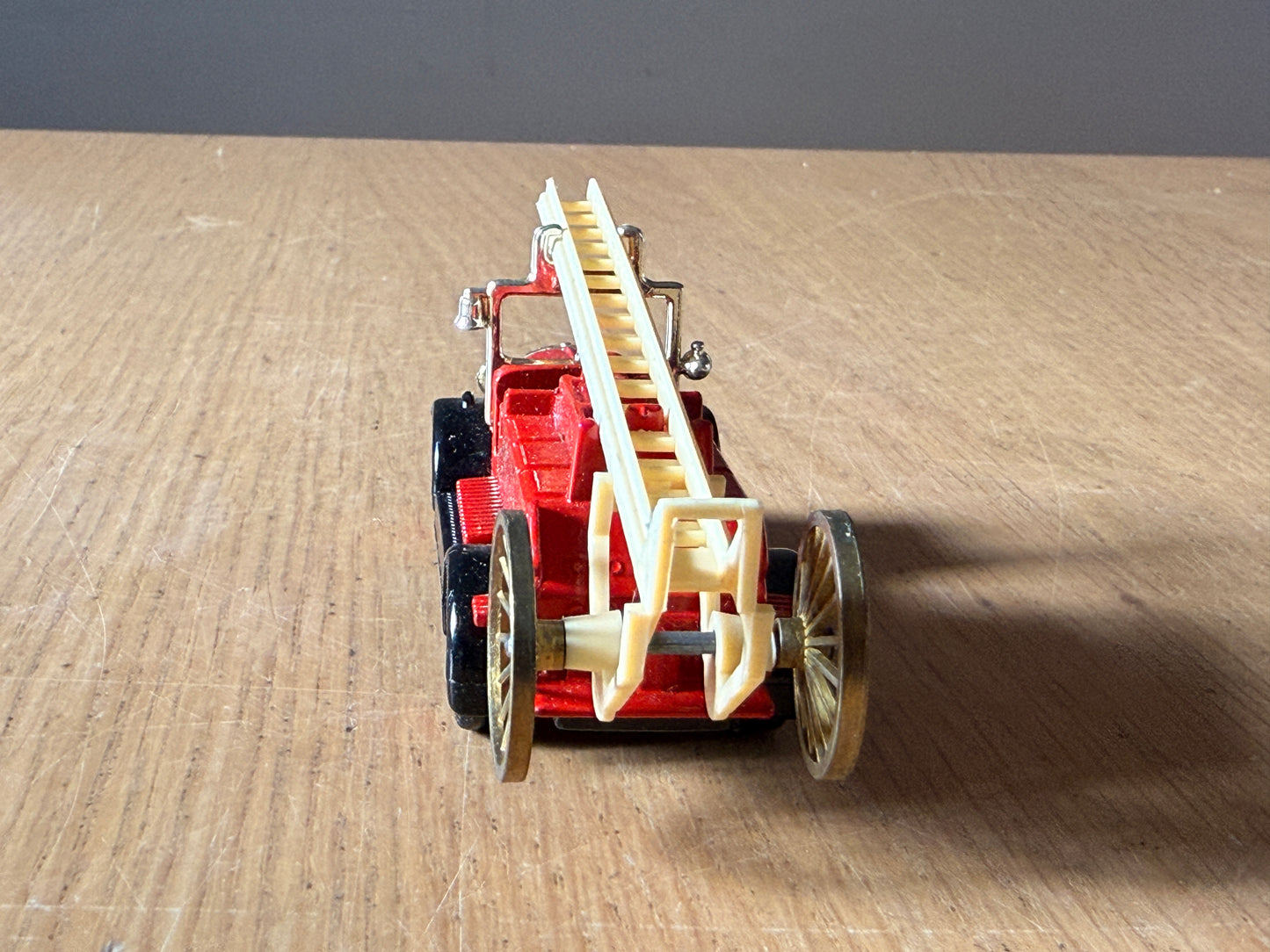 Days Gone - 1934 London Fire Brigade Fire Engine.