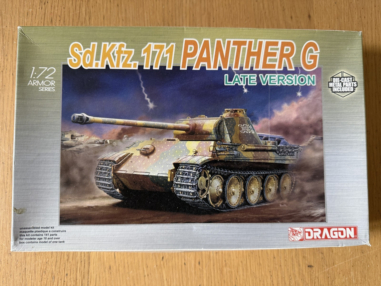 Dragon 1:72 Plastic Model Kit - Sd. Kfz. 171 Panther G Late Version