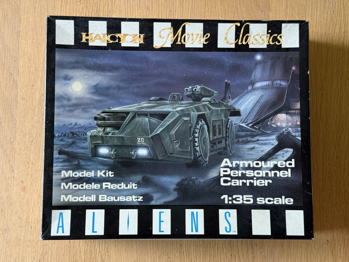 Vintage Halcyon Aliens 1:35 Plastic Model Kit - Armoured Personnel Carrier APC