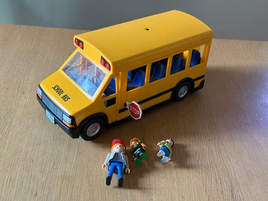 Playmobil 6866 - School Bus. Pre-owned.