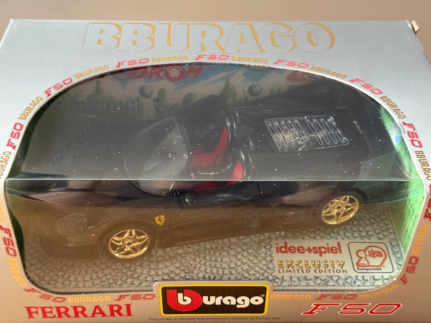 Bburago 1:18 Diecast Model 3352 - Ferrari F50 (1995) - Mint Condition