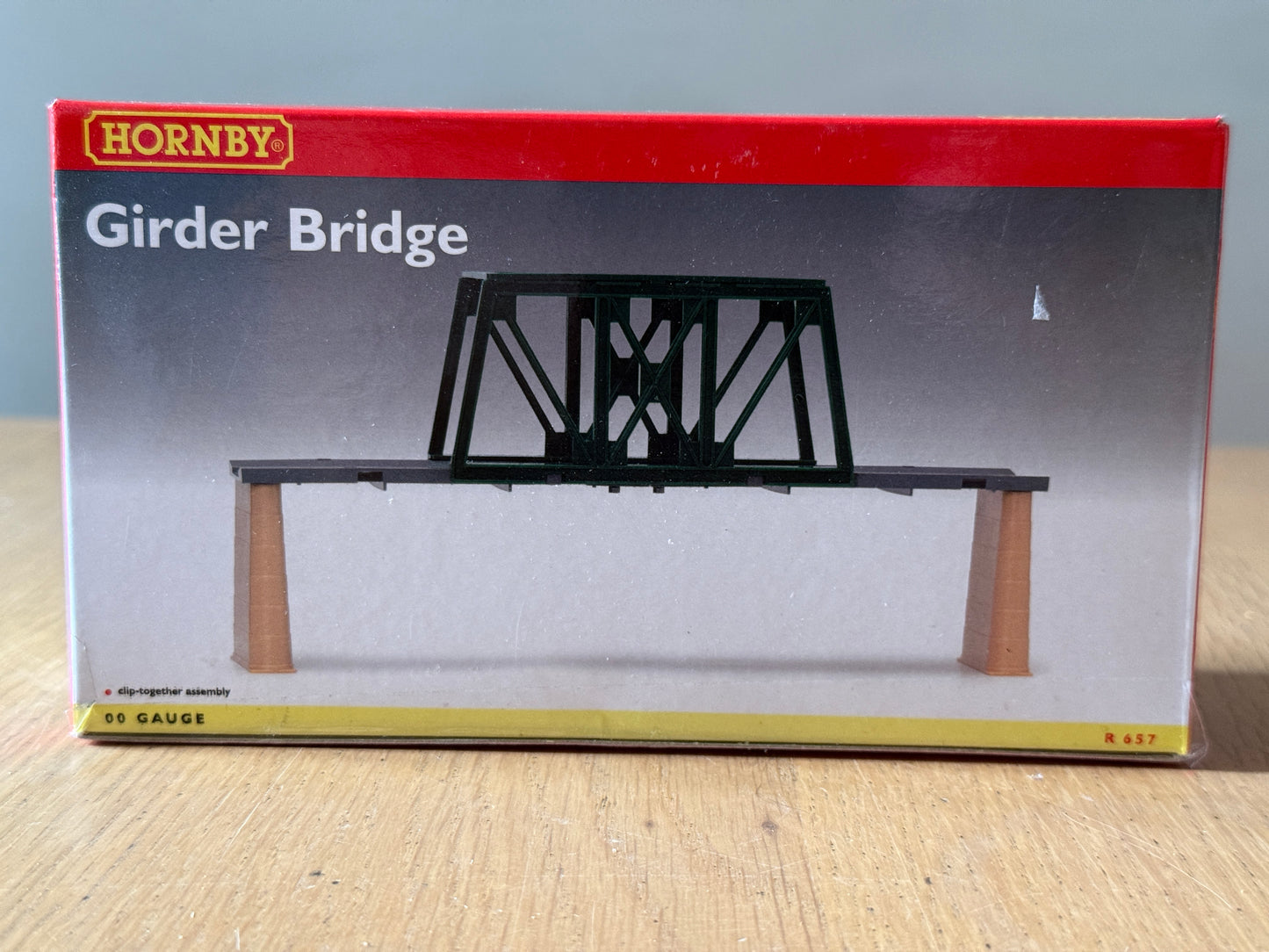 Hornby R657 Girder Bridge. BNIB.