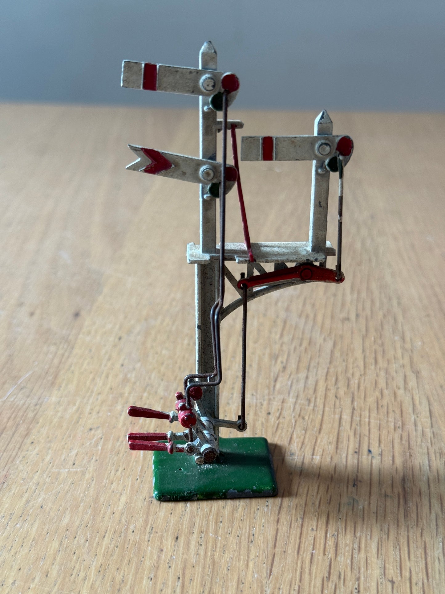 Vintage OO Gauge Model Railway Signal