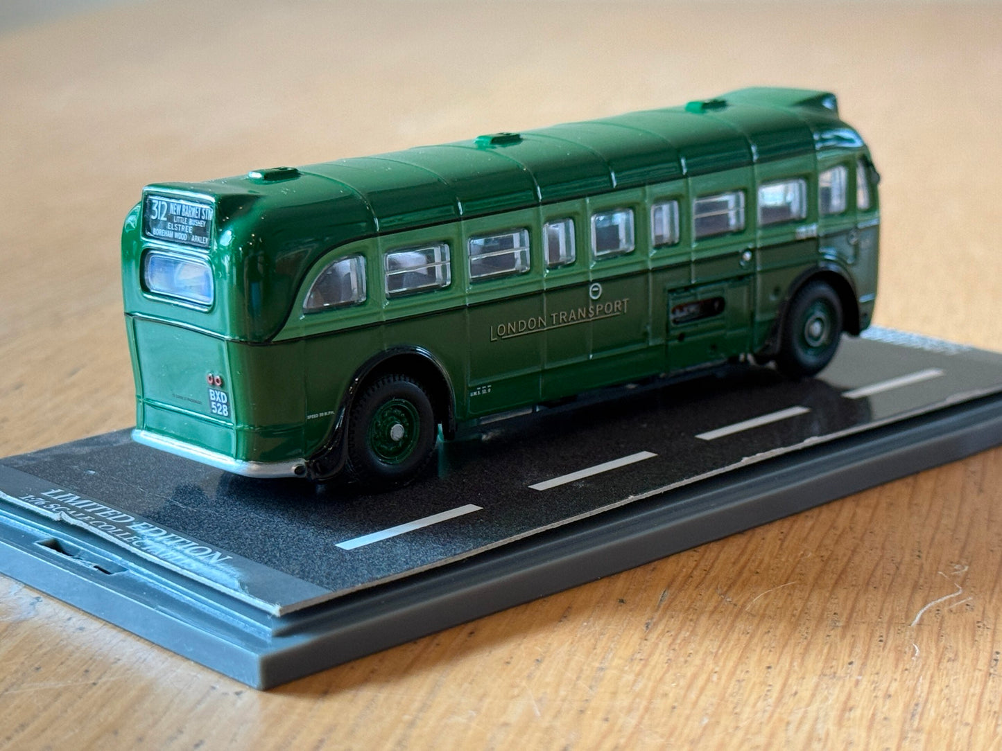 Original Omnibus 45706 - OM41001 AEC 4Q4 London Transport