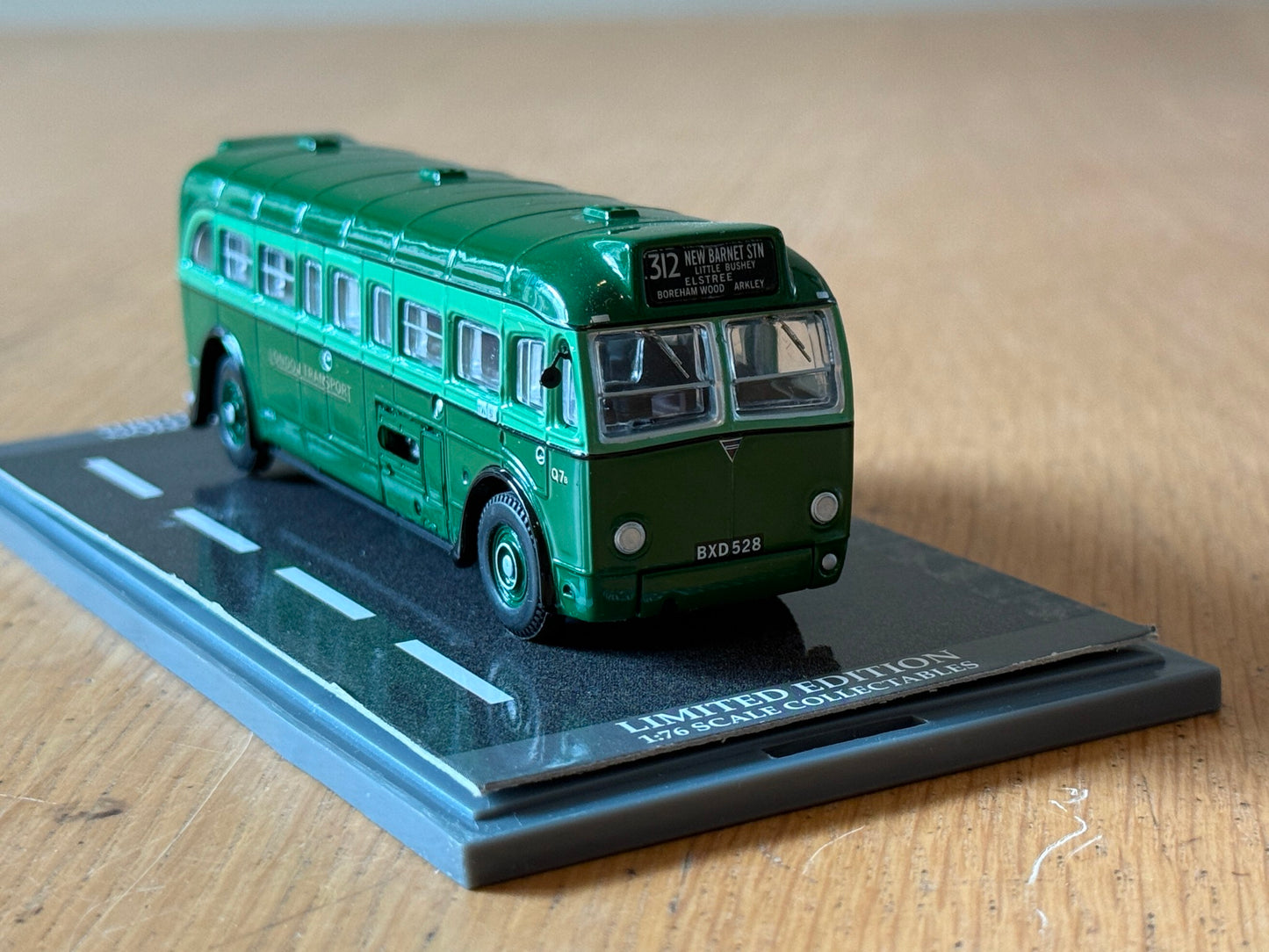 Original Omnibus 45706 - OM41001 AEC 4Q4 London Transport