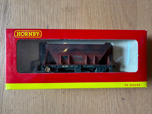 Hornby OO Gauge R6154A RMC Ready Mixed Concrete Hopper Wagon BNIB