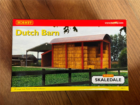 Hornby Skaledale OO Gauge Building - Dutch Barn BNIB