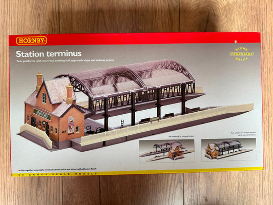 Hornby OO Gauge Building - Station Terminus BNIB