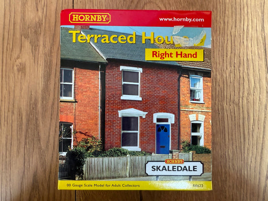 Hornby Skaledale OO Gauge Building -  Terraced House - Right Hand Side BNIB
