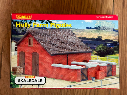 Hornby Skaledale OO Gauge Building -  Holly Farm Pigsties BNIB