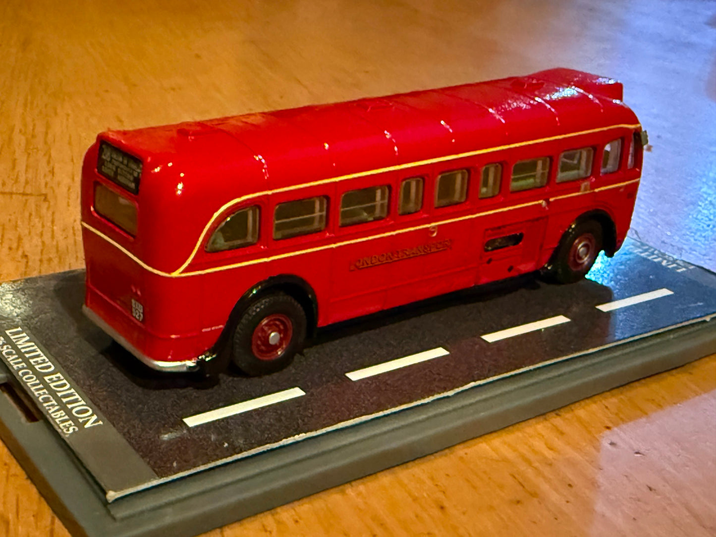 Original Omnibus OM45604 BMMO D9 Midland Red (Hall Green Stadium)
