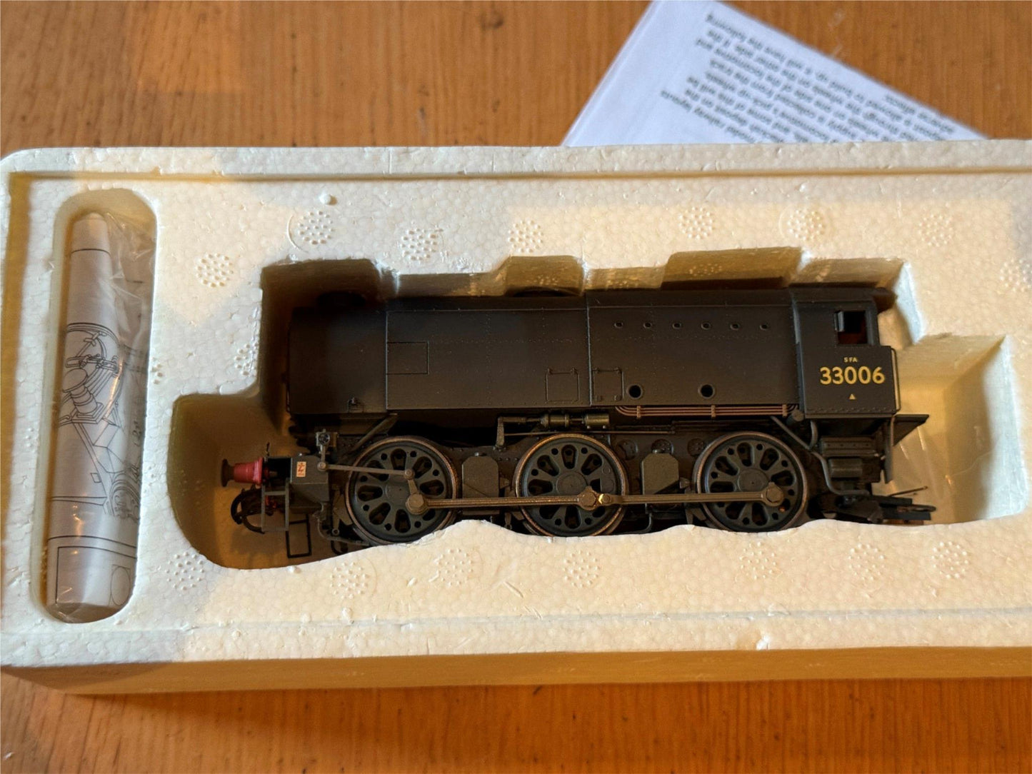 Hornby OO Gauge R2344A Q1 Class 33006 in BR Black. DCC Ready. BNIB.
