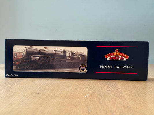Bachmann OO Gauge 32-179. Crab Class 42942. Weathered. BNIB.