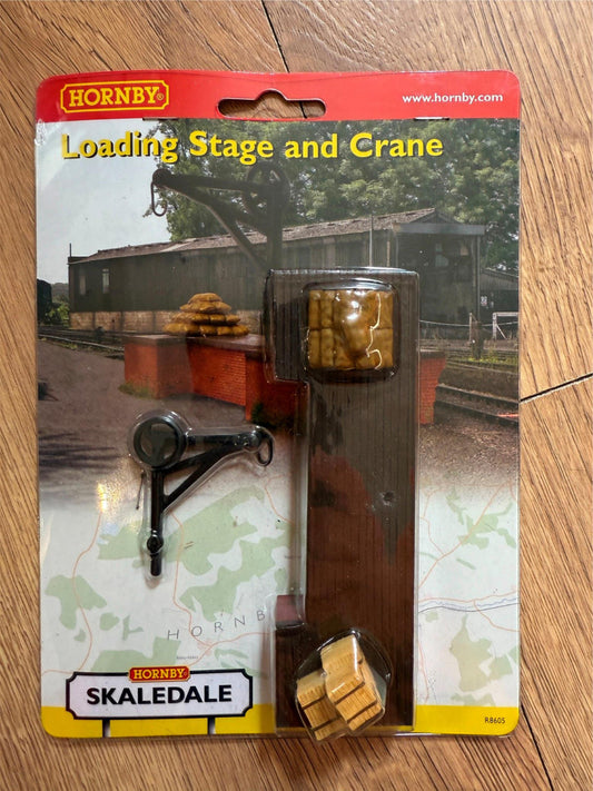 Hornby Skaledale OO Gauge - Loading Stage & Crane BNIB