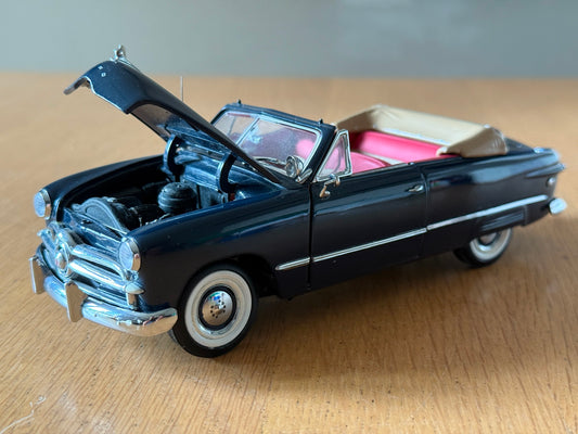 Franklin Mint: 1949 Ford Mercury Club Convertible
