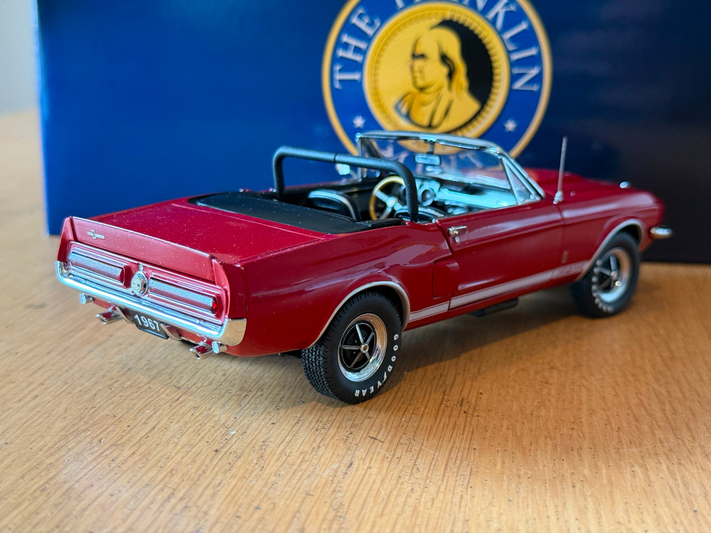 Franklin Mint: 1:24 1967 Shelby Mustang GT500-EXP. Rare Model.