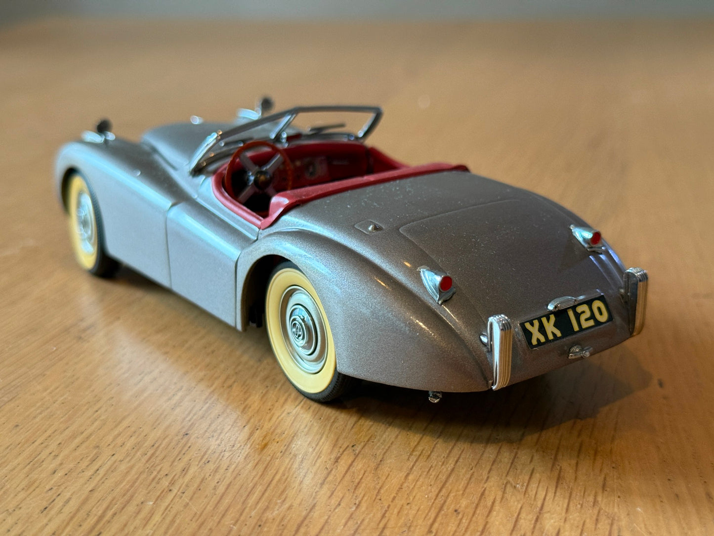 Franklin Mint: 1:24 1949 Jaguar XK120