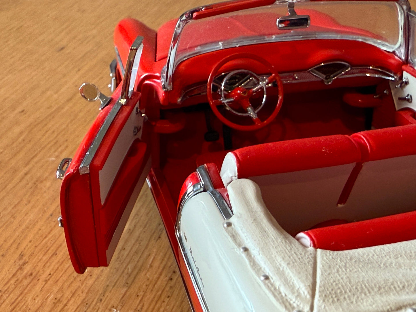 Franklin Mint: 1:24 1955 Chevrolet Belair Convertible