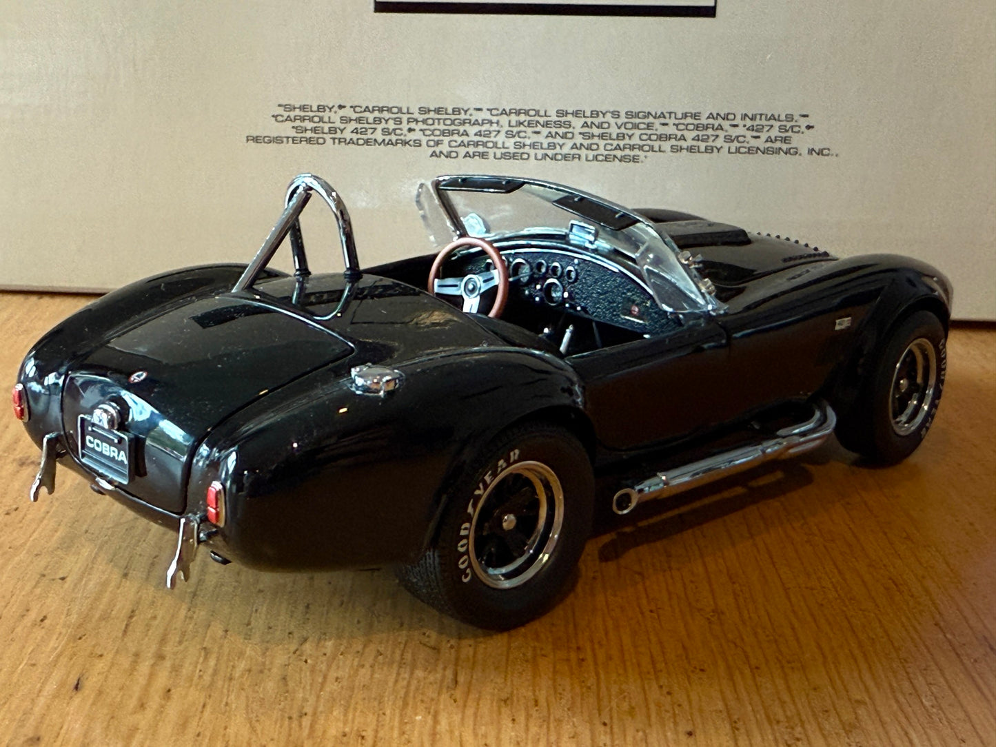 Franklin Mint: 1:24 Shelby Cobra 427 S/C Limited Edition