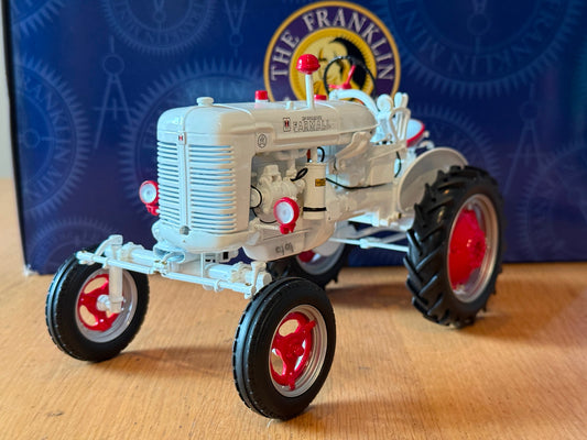 Franklin Mint: Farmall Model A Farm Tractor. Rare White Model. MIB.