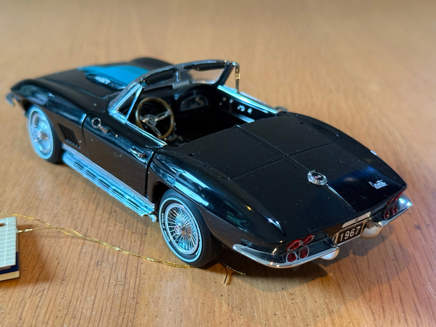 Franklin Mint: 1:24 1967 Corvette Stingray